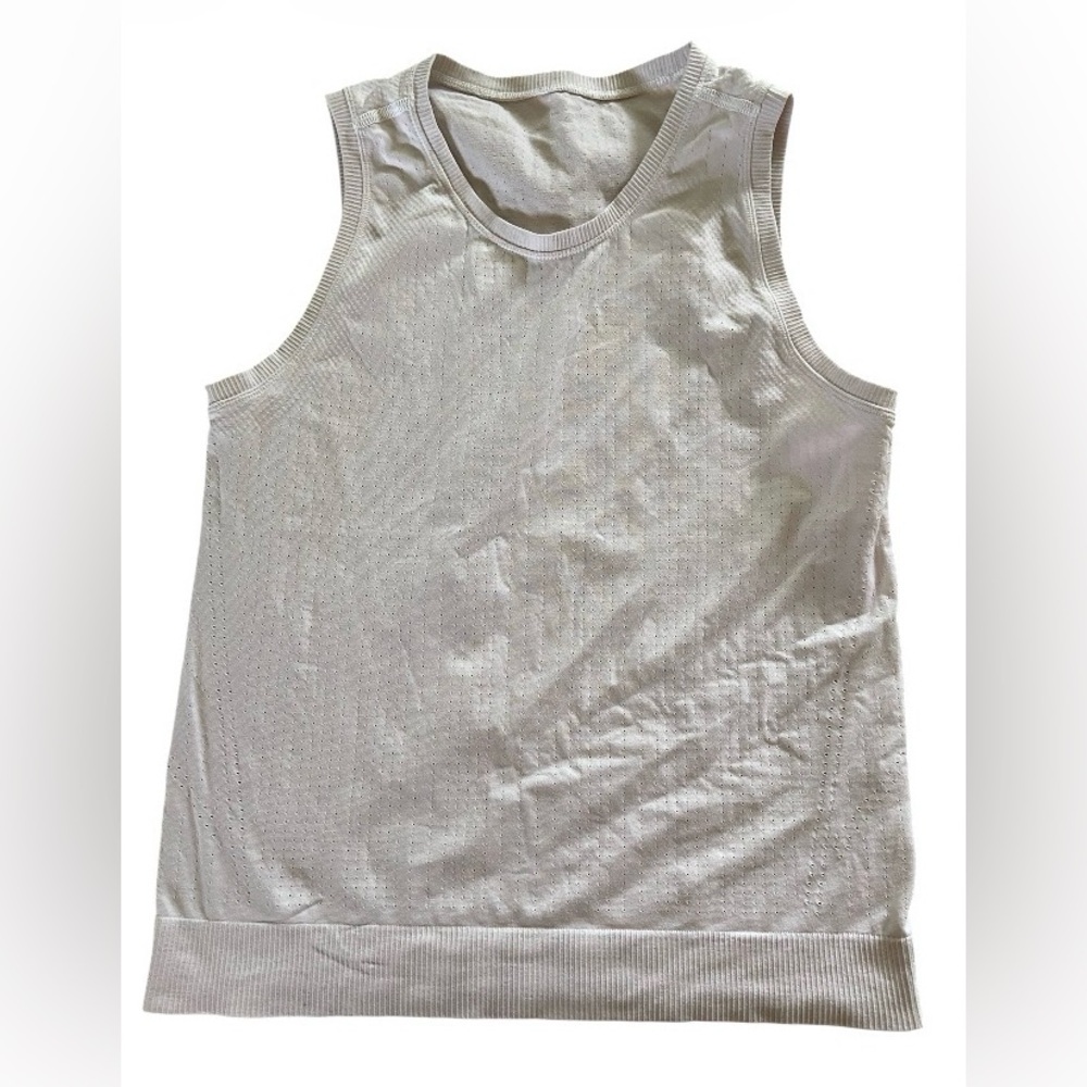 Athleta Momentum Seamless Strech light purple tank Top no tag see measurements